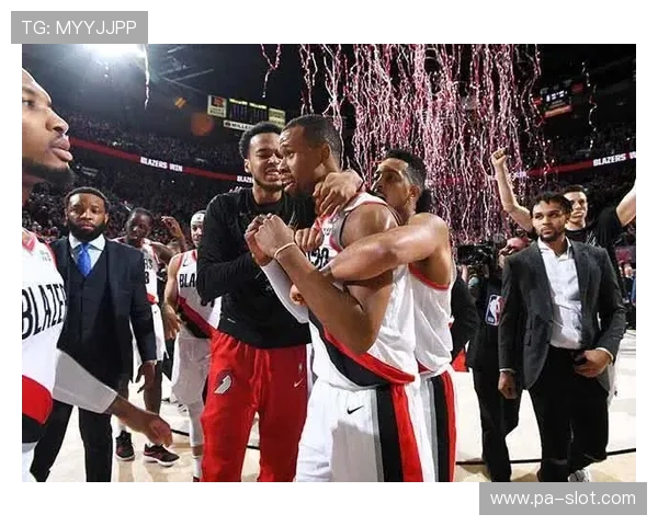 苏群点评火箭此战虽败无损排名却提前敲响季后赛警钟的重要信号